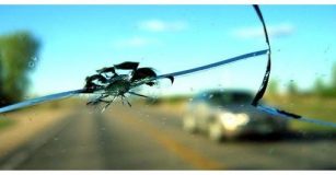 driving with cracked windscreen